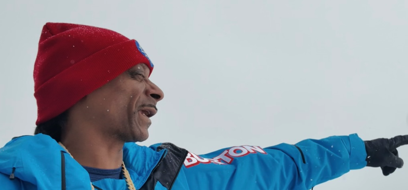 Burton Snowboards Teams Up with Looney Tunes and Snoop Dogg