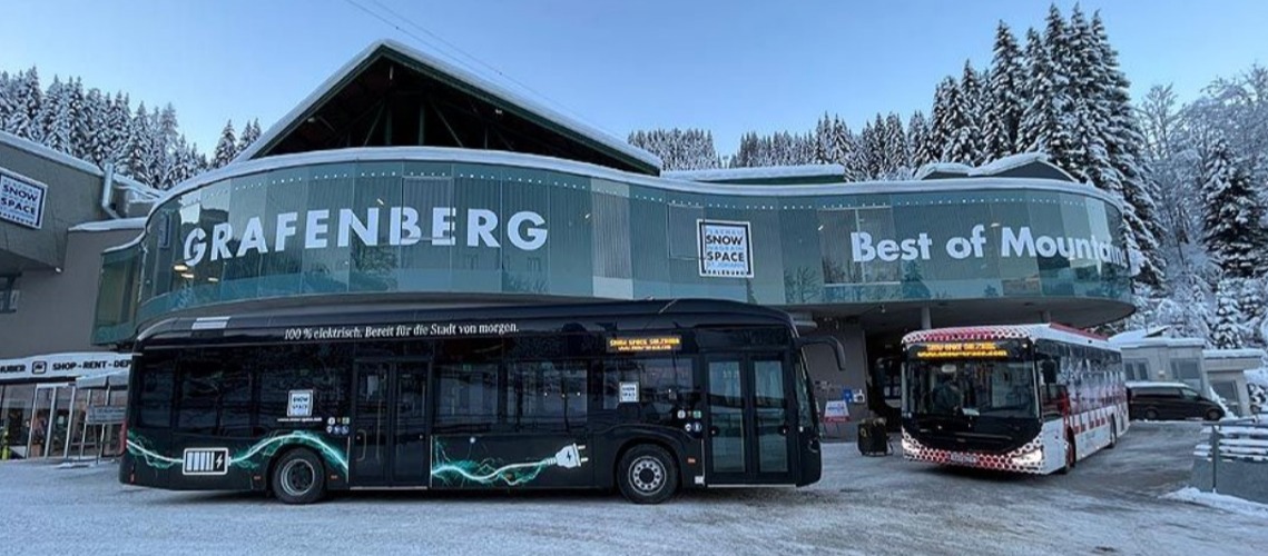 Electric Bus Test In Operation In Snow Space Salzburg