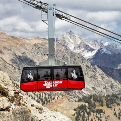 Four Seasons Resort & Residences Jackson Hole Promotes Festive Travel