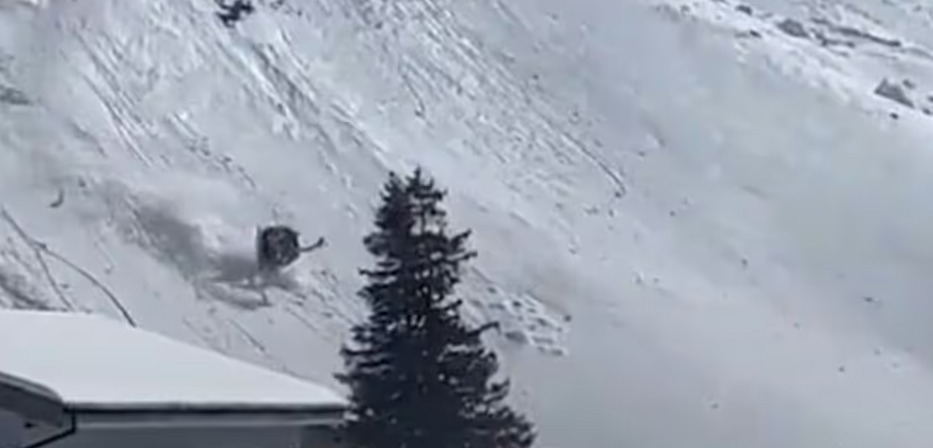 Fatal Gondola Accident at Titlis Ski Resort Claims One Life