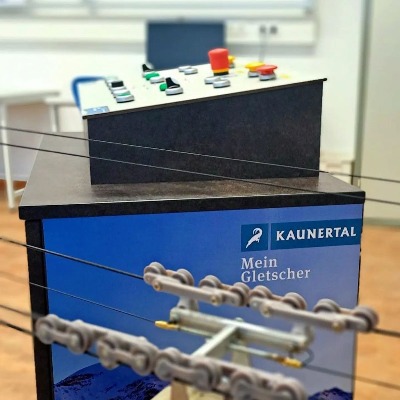 HTL Anichstrasse, Innsbruck: Students Develop Cable Car Model And Control System
