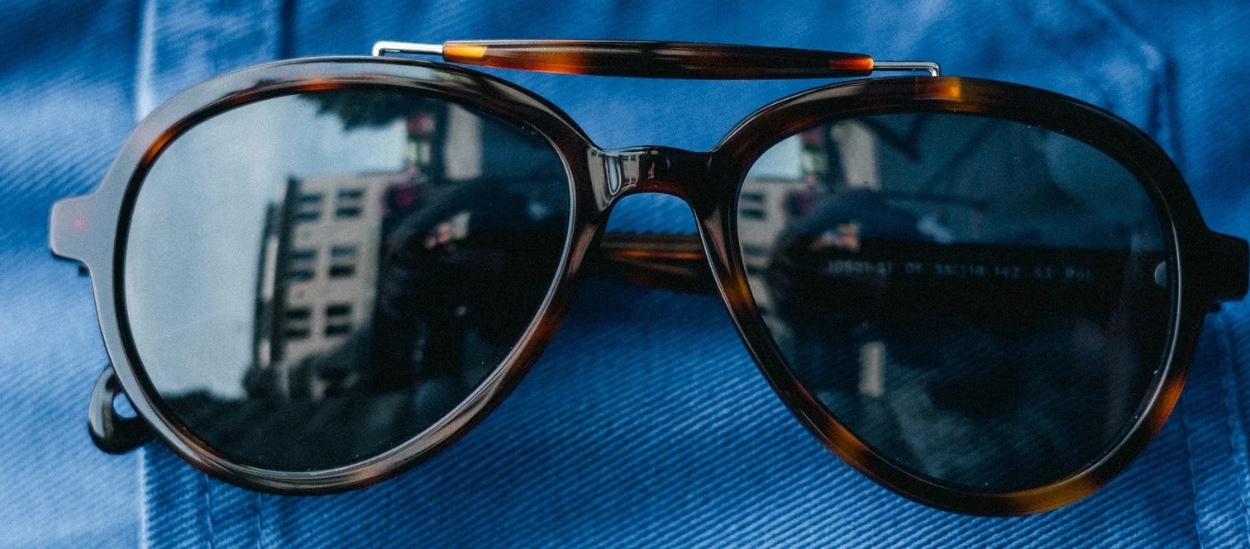 Meet Ella & Elmore: VALLON reimagines the iconic brow bar aviator