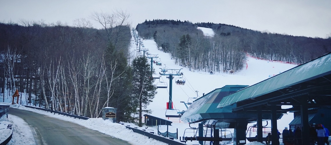 Loon Mountain Resort’s Innovative First Class Beginner’s Weekend Program Is Now Open To Aspiring Snowboarders.