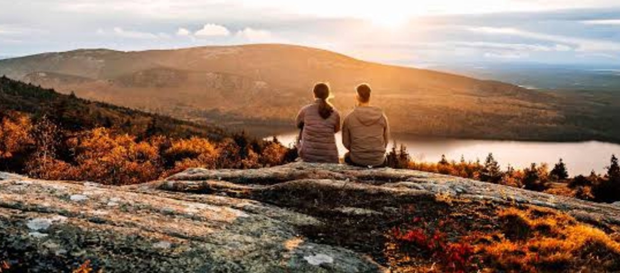 Maine Bets on Food, Foliage and Festive Lights to Extend Tourism Beyond Peak Season