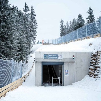 Sunkid Builds  New Kreuzeck Feeder In Garmisch.  Underground Ski Tunnel With Integrated Moving Carpet