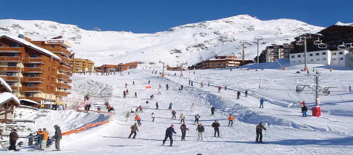 Coach Service From London To The Alps. Alternative Way To The Slopes That Uses Significantly Less Carbon Than Flying