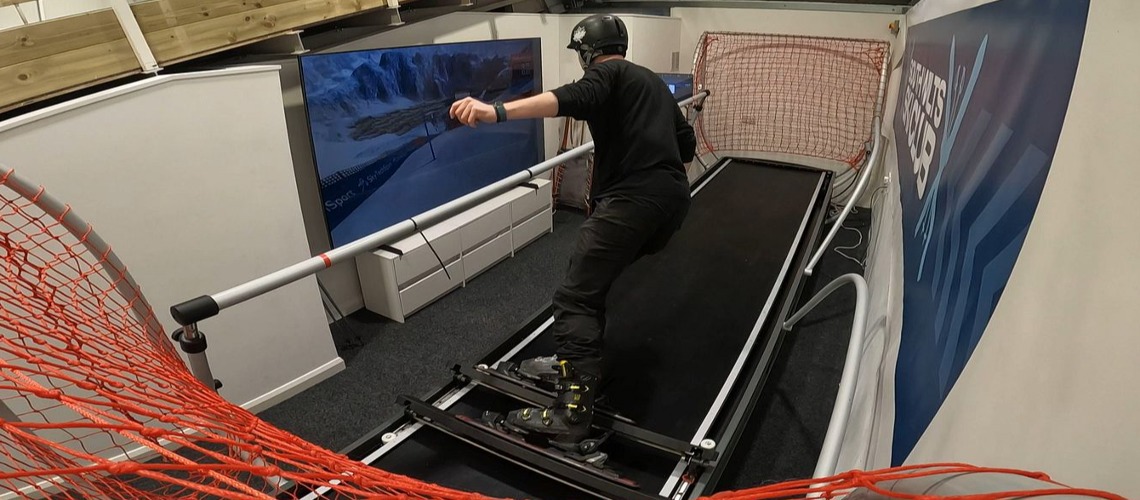 South Wilts Ski Club Becomes First In UK to Offer Dual Ski Training Technologies