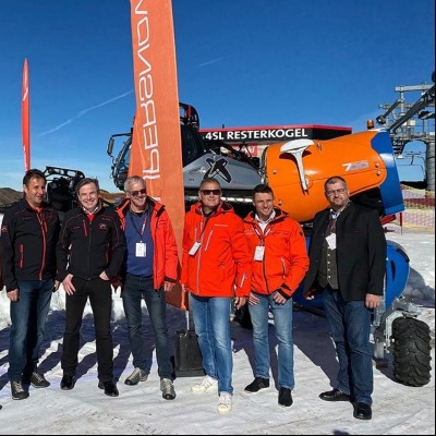 Supersnow Goes On Tour