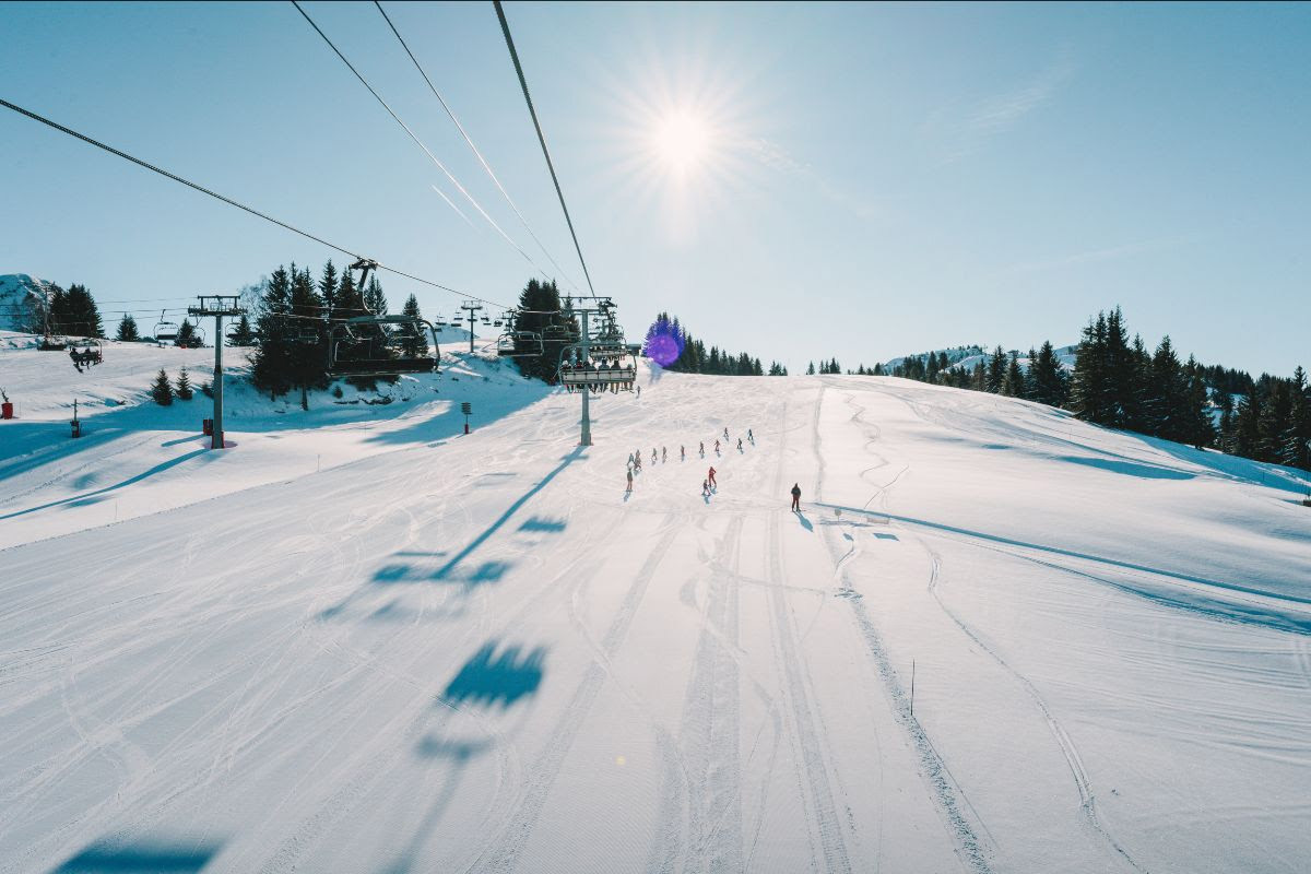 SkiWeekends to offer new Saturday to Saturday Les Gets ski holiday for special beginner’s week