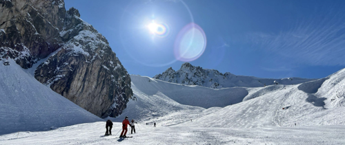 innsbruck skiers.png